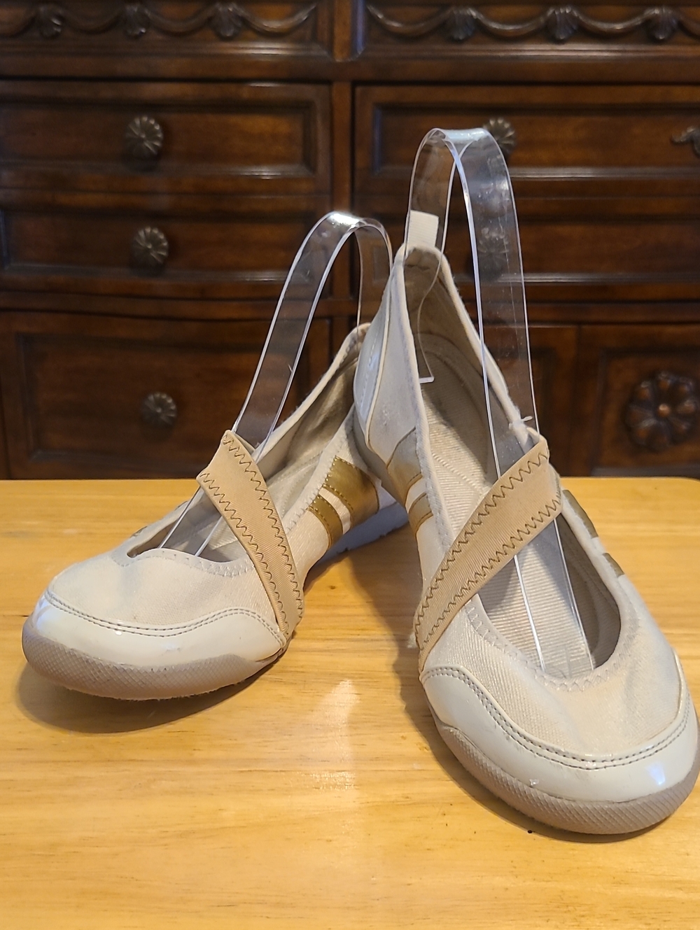 DKNY Beige and Tan Slip-On Women's Comfort Flats